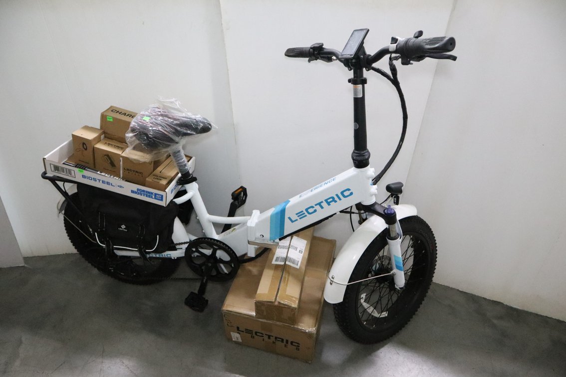 Electric Bicycle With Many New Accessories Including Charger, Bike Is Like New Condition