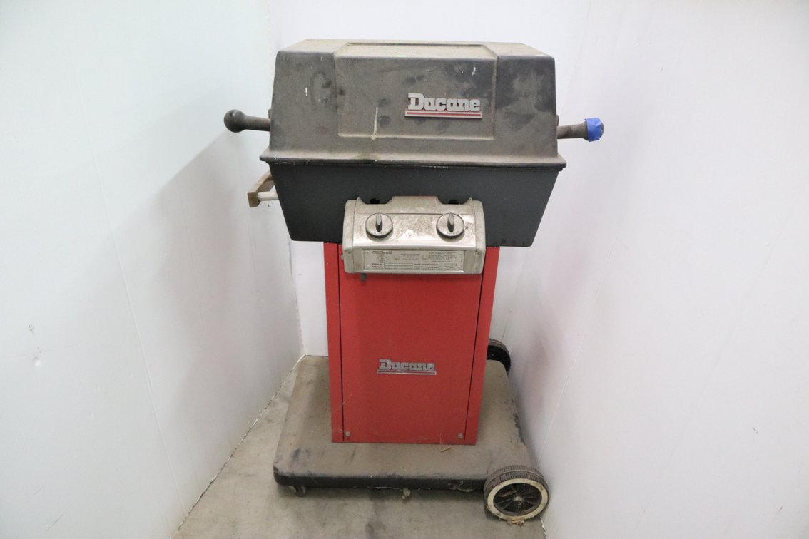 Ducane Gas Grill