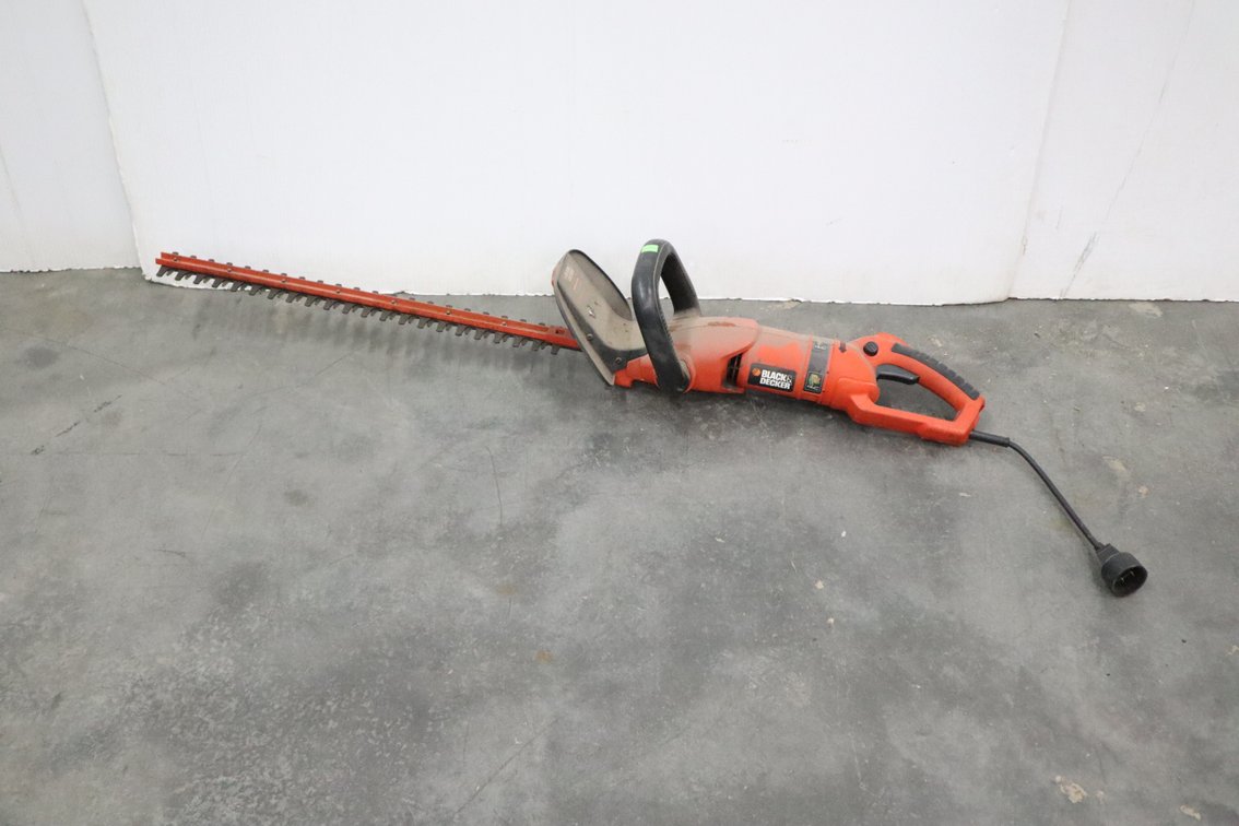 Black & Decker Electric Hedge Trimmer