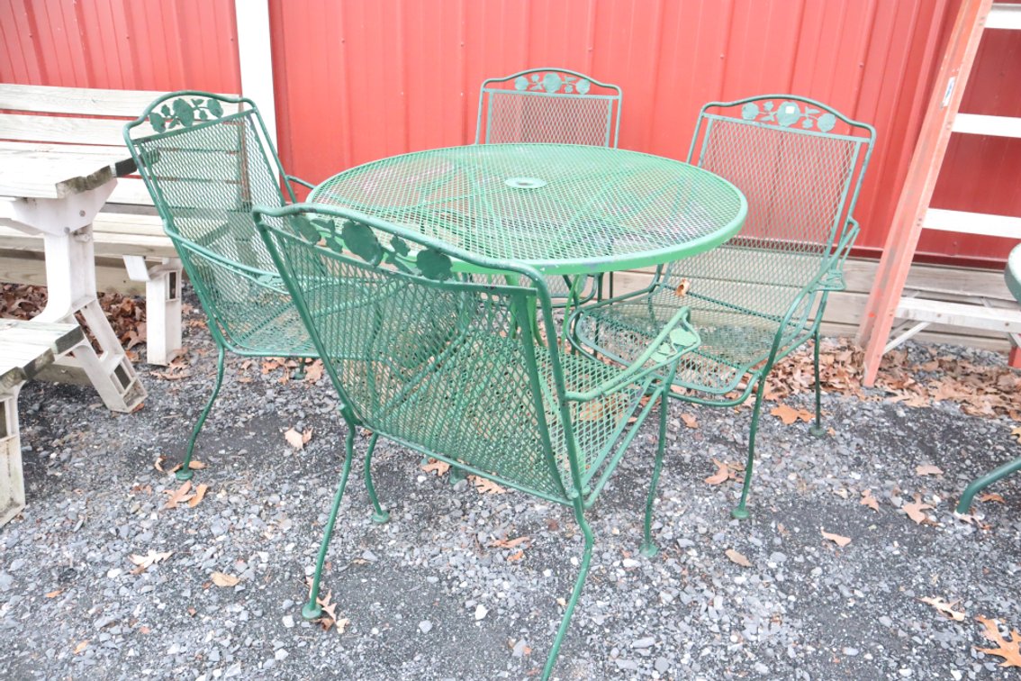 Wrought Iron Patio Table and 4 Chairs