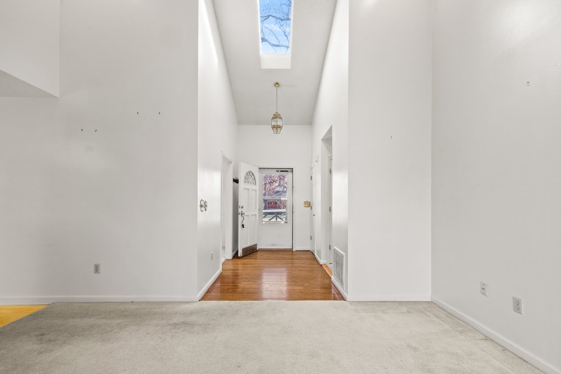 Image for Stuarts Draft Real Estate Auction