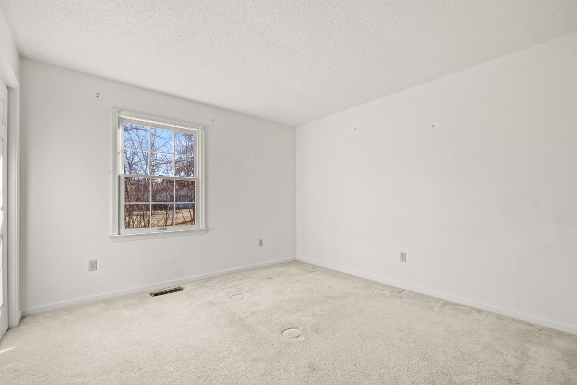 Image for Stuarts Draft Real Estate Auction