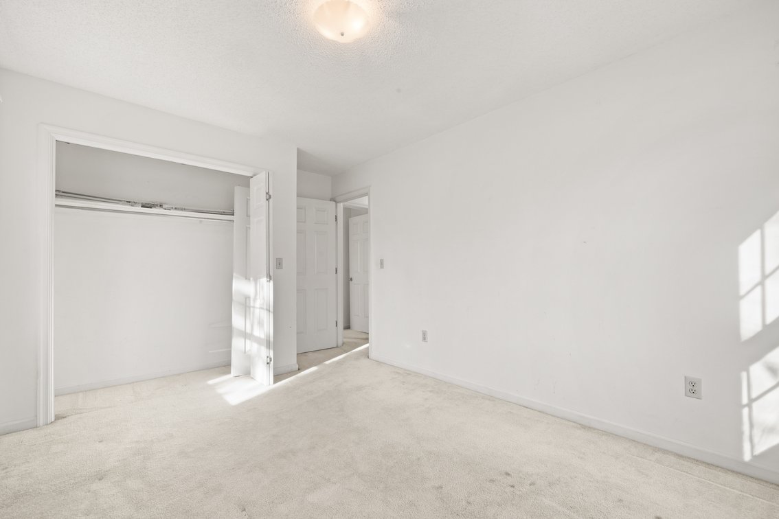 Image for Stuarts Draft Real Estate Auction