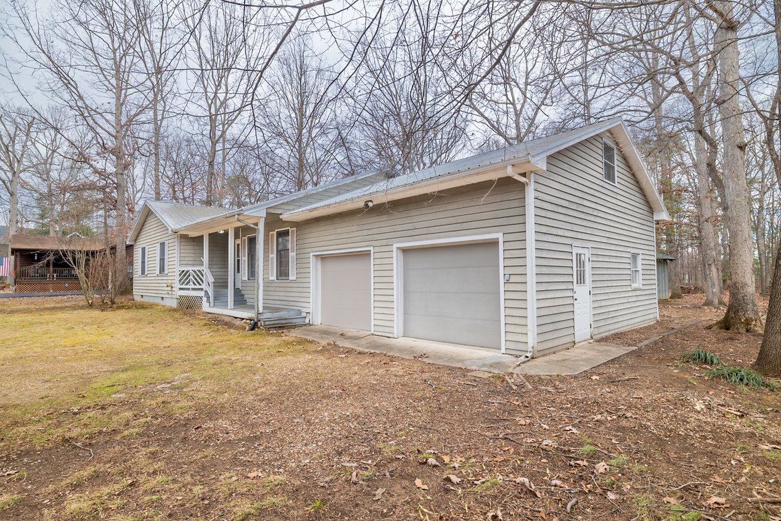 Image for Stuarts Draft Real Estate Auction