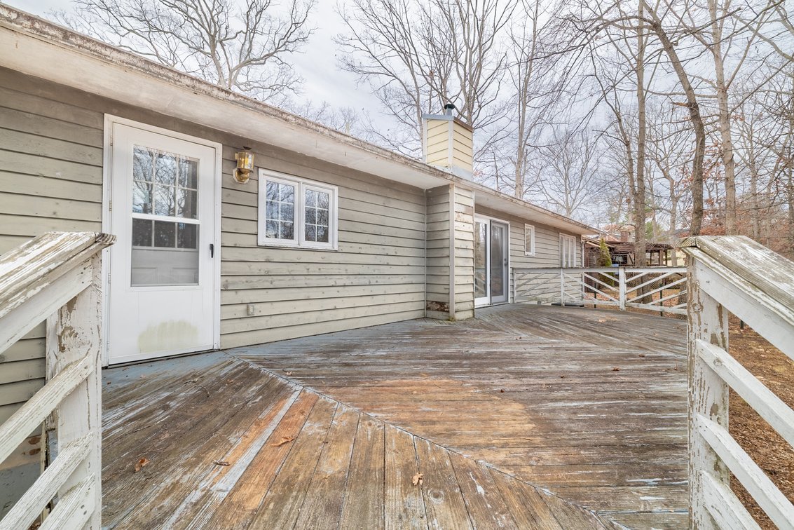 Image for Stuarts Draft Real Estate Auction