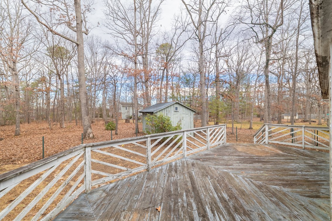 Image for Stuarts Draft Real Estate Auction