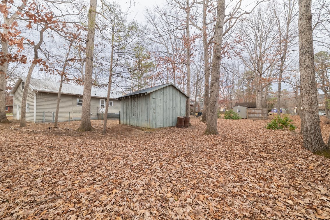 Image for Stuarts Draft Real Estate Auction