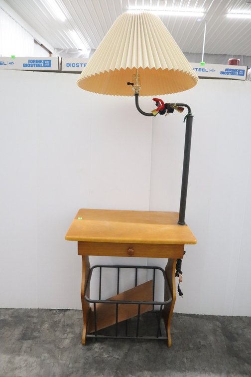 Side Table With Lamp