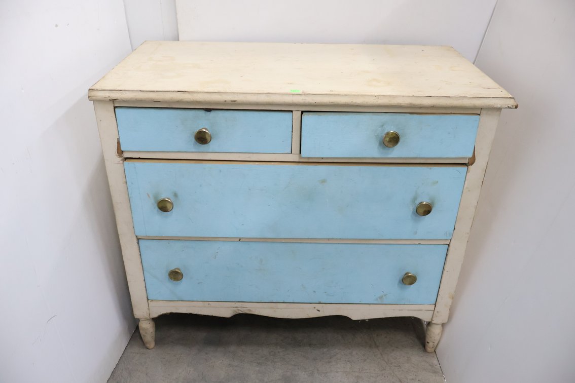 Chest of Drawers With Contents