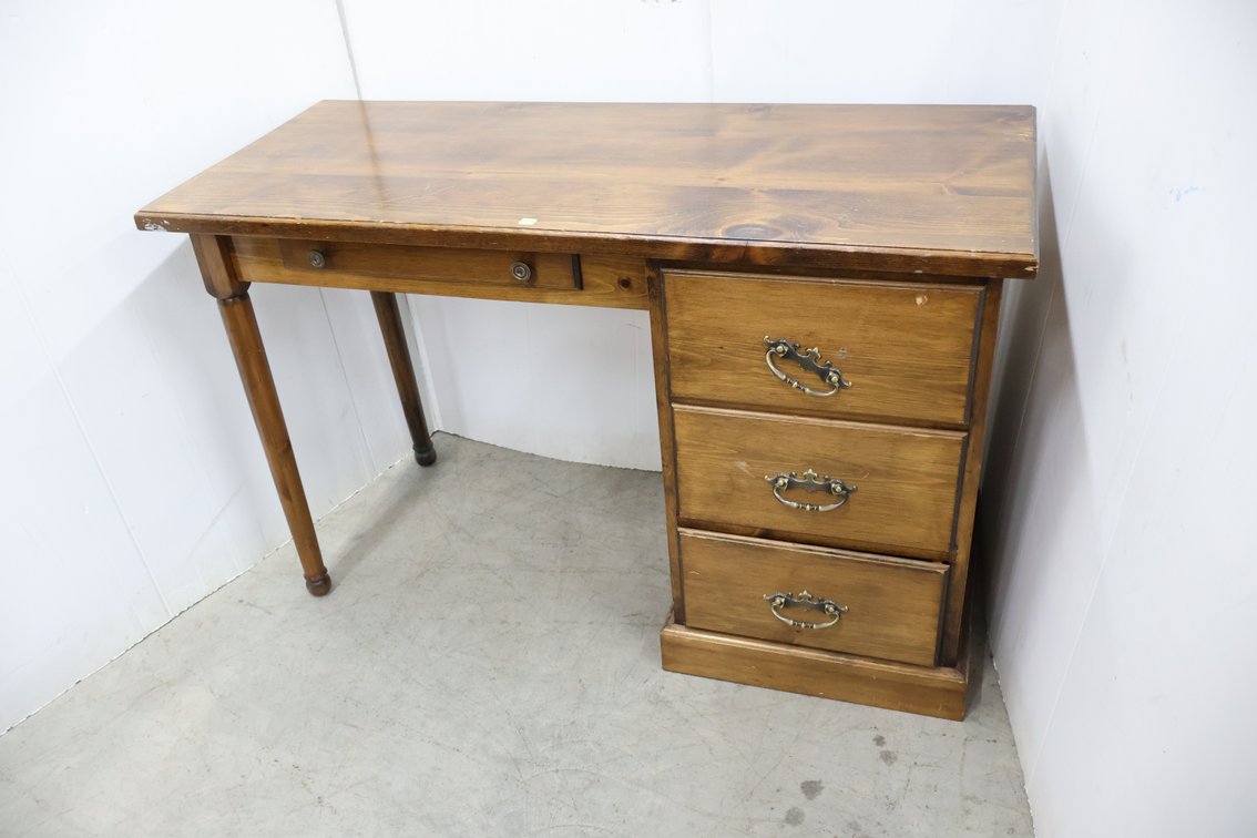 Pine Desk