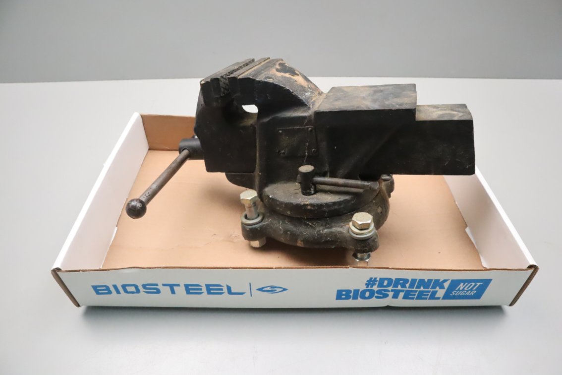 Bench Vise