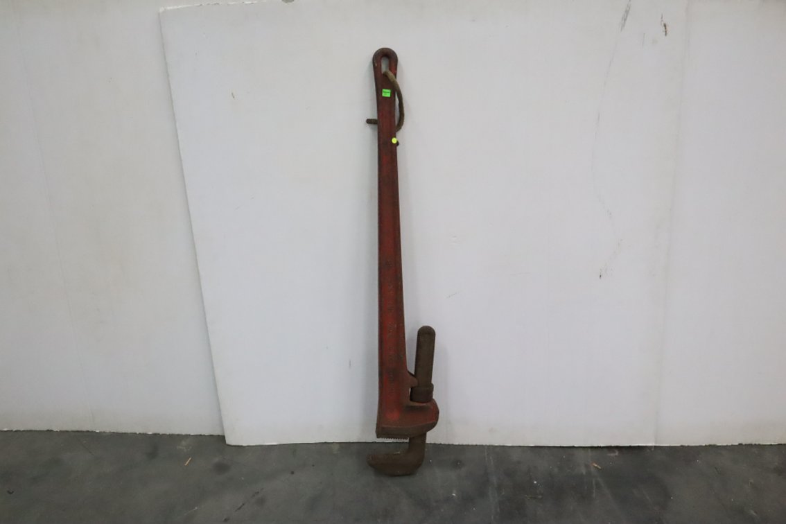 48" Pipe Wrench
