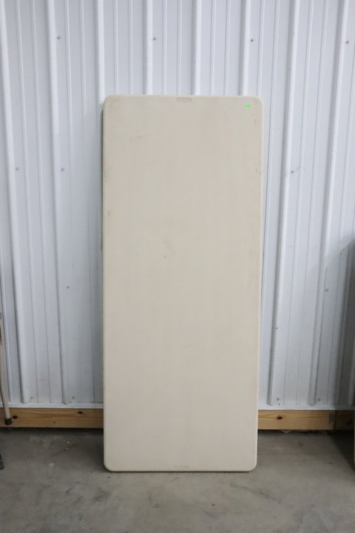 6' Folding Table