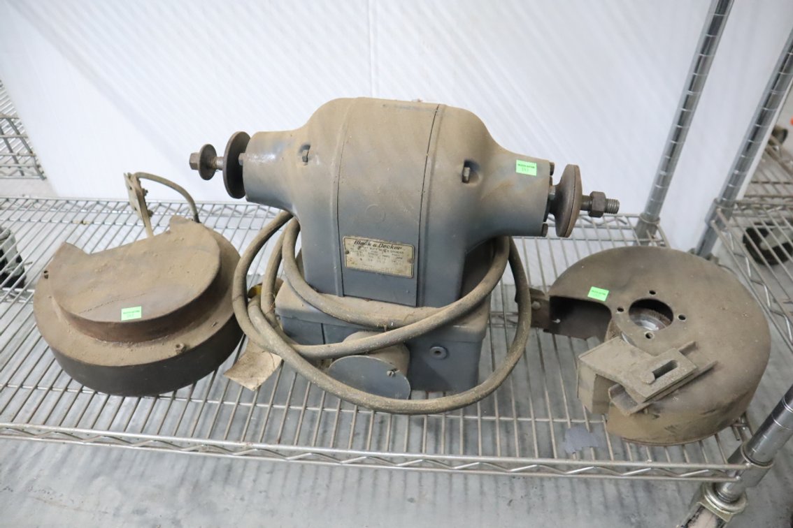 Black & Decker Bench Grinder