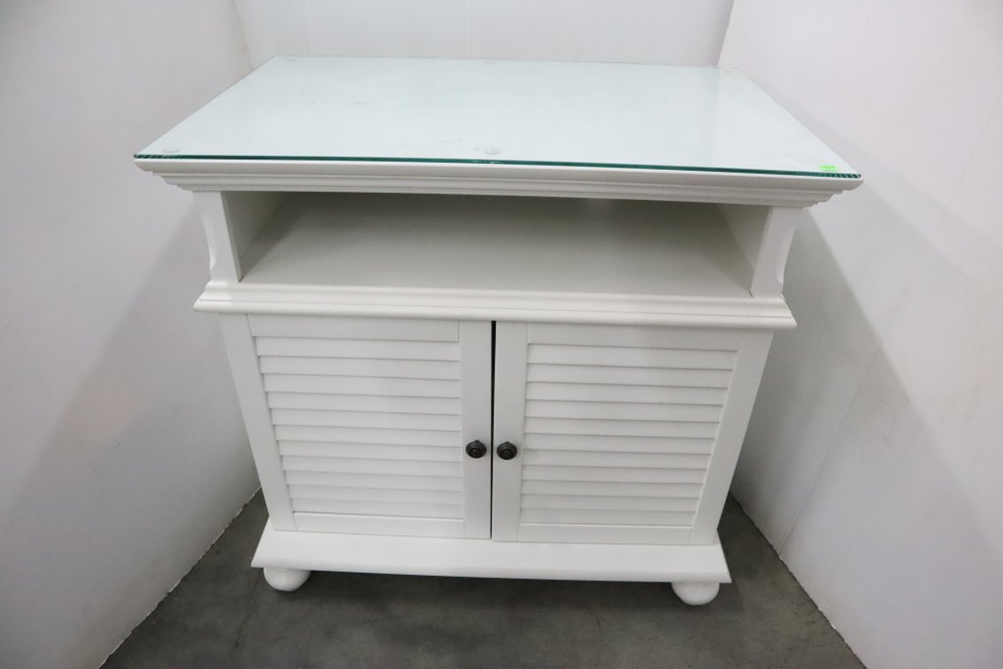 White Wooden Cabinet