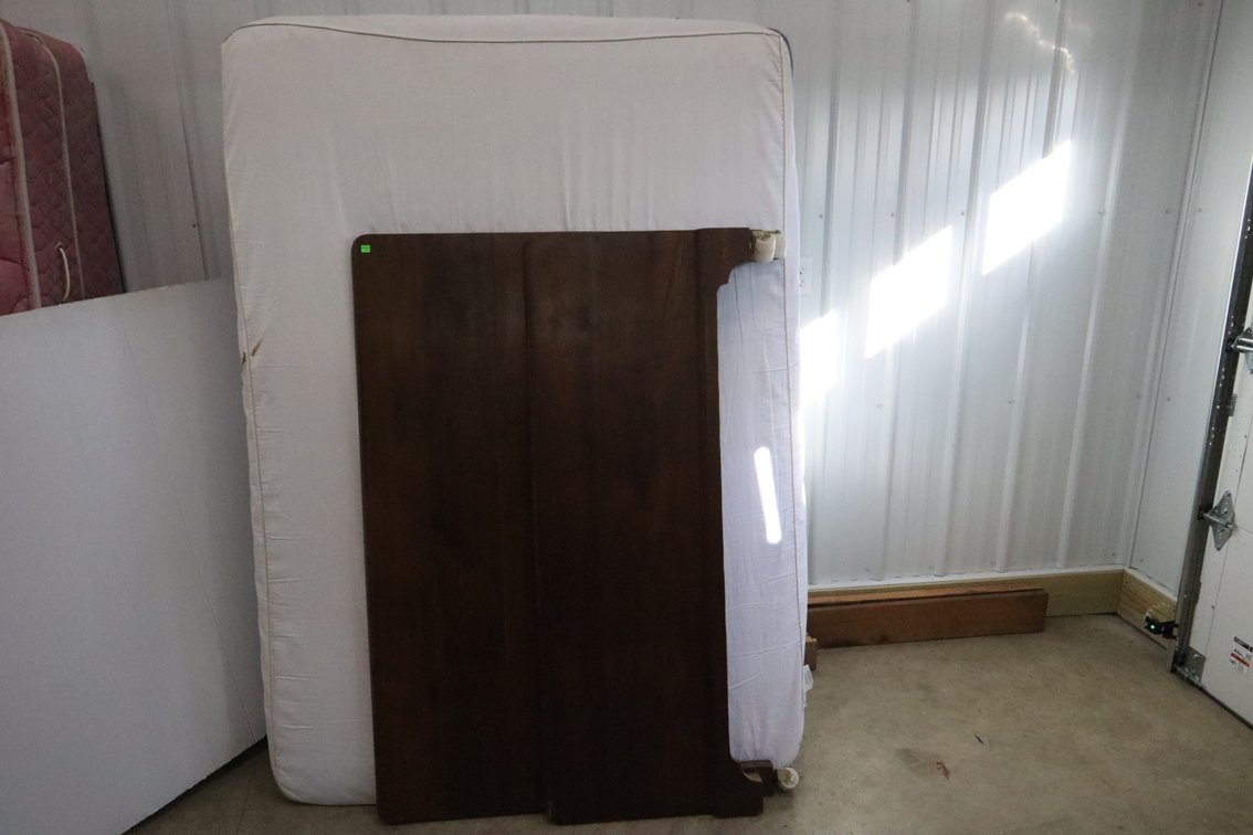 Full Size Bed