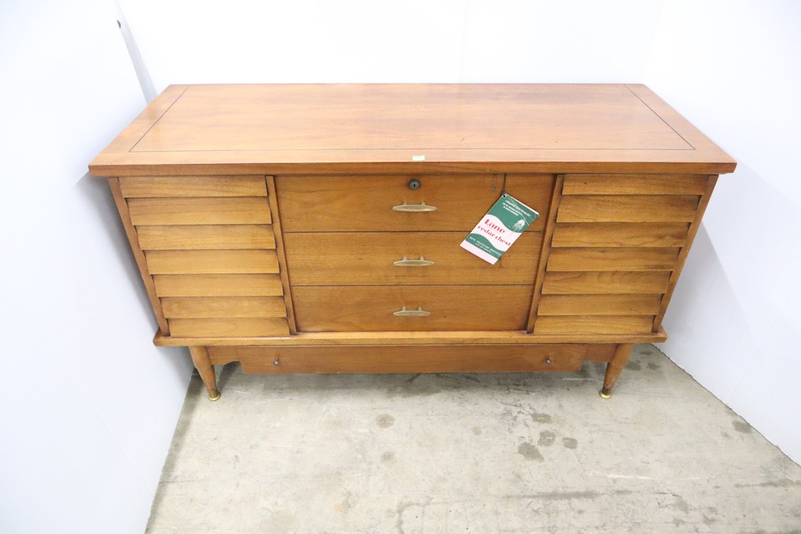Lane Cedar Chest