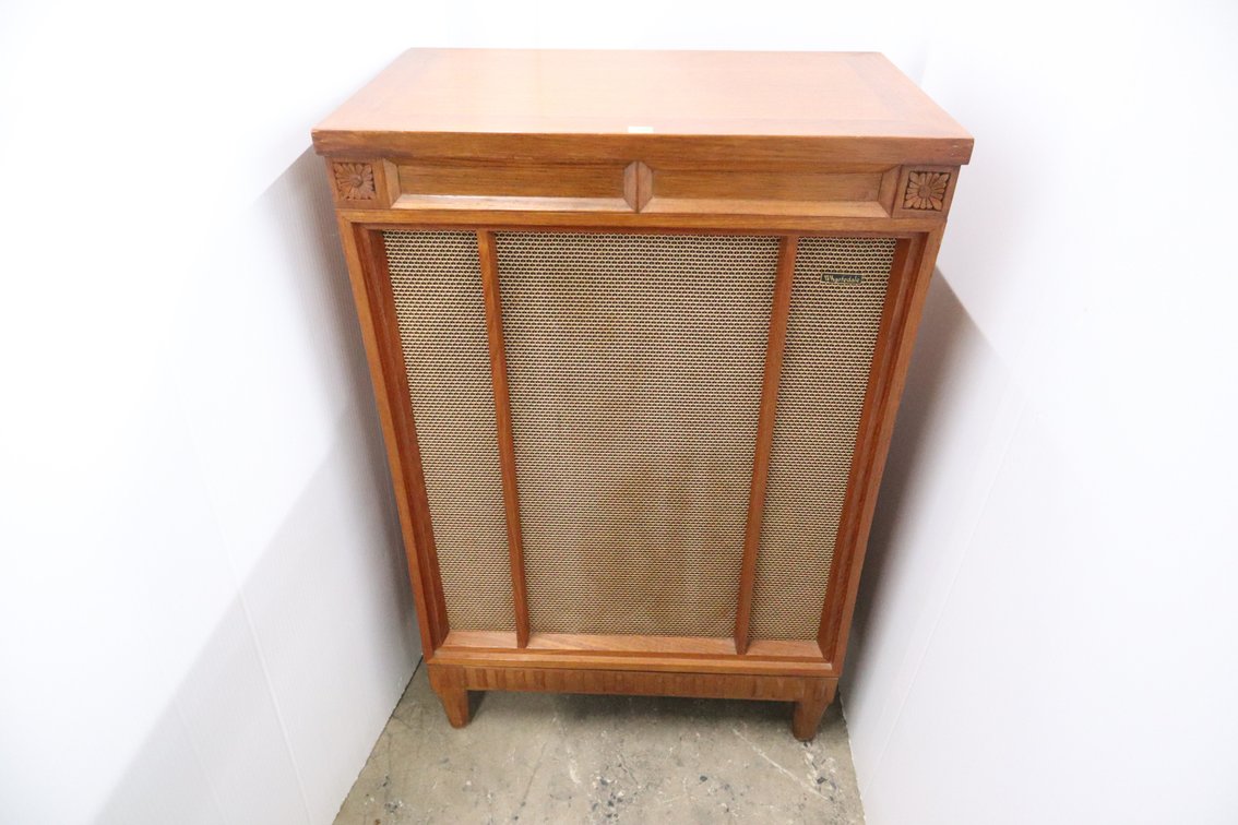 Jerry Chen Floor Speaker