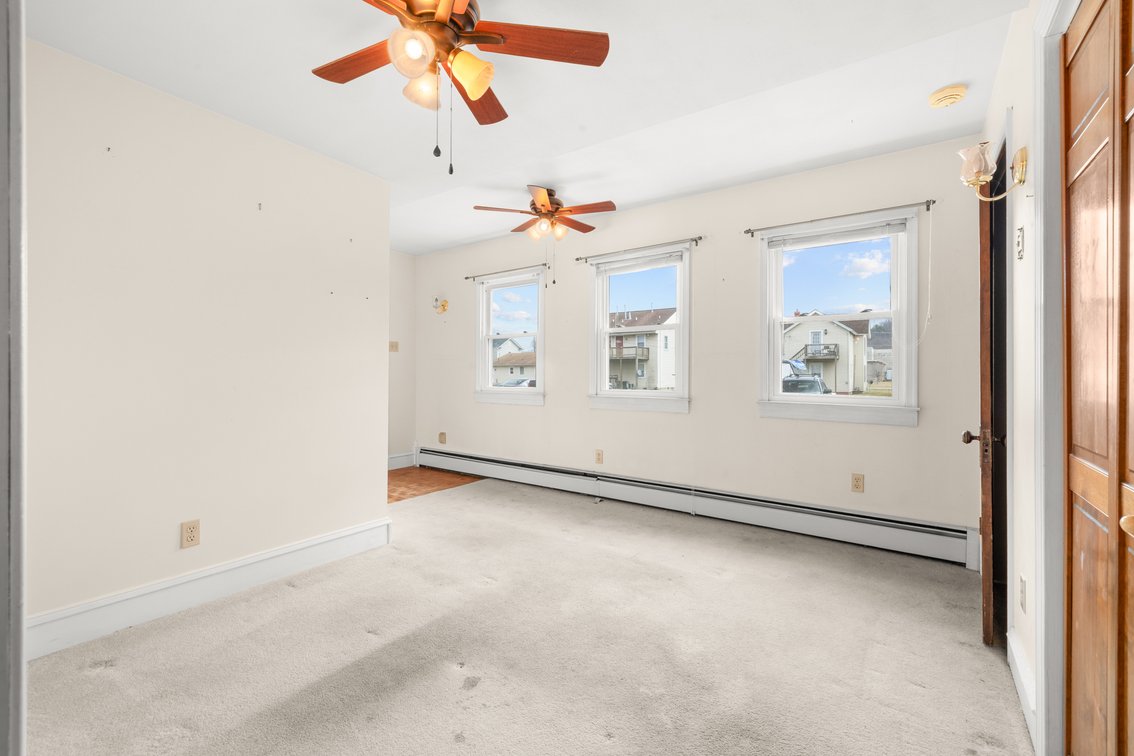 Image for Waynesboro Real Estate Auction