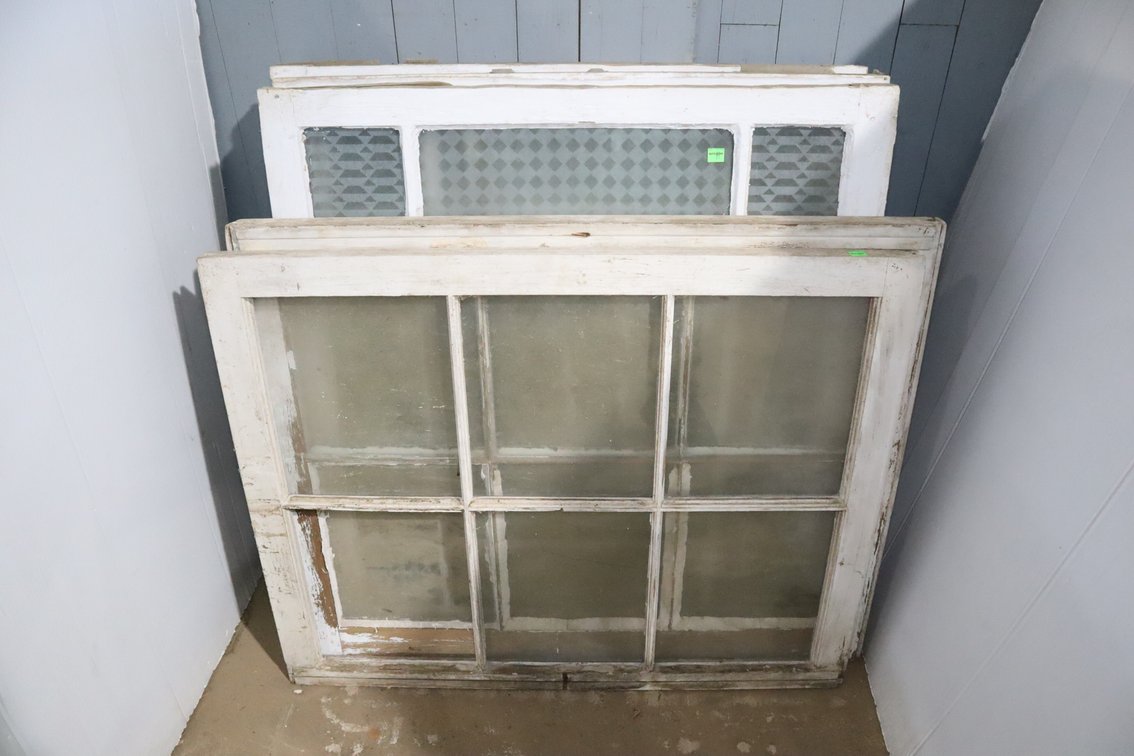 (6)Vintage Wood  Windows