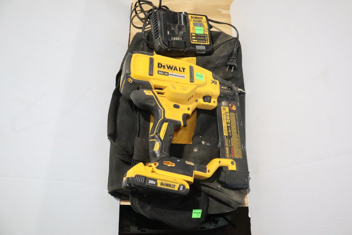 Dewalt Brad Nailer