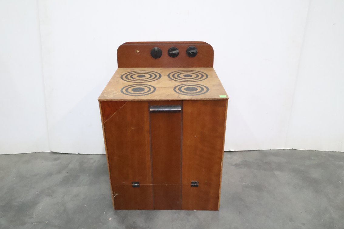 Play Kitchen