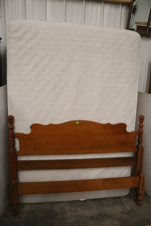 Full Size Bed
