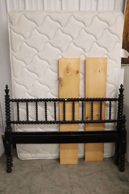 Full Size Bed