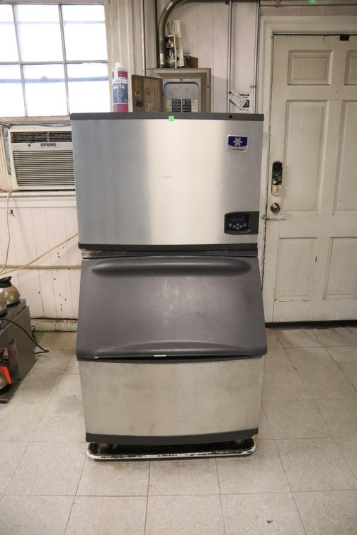 Manitowoc Ice Maker