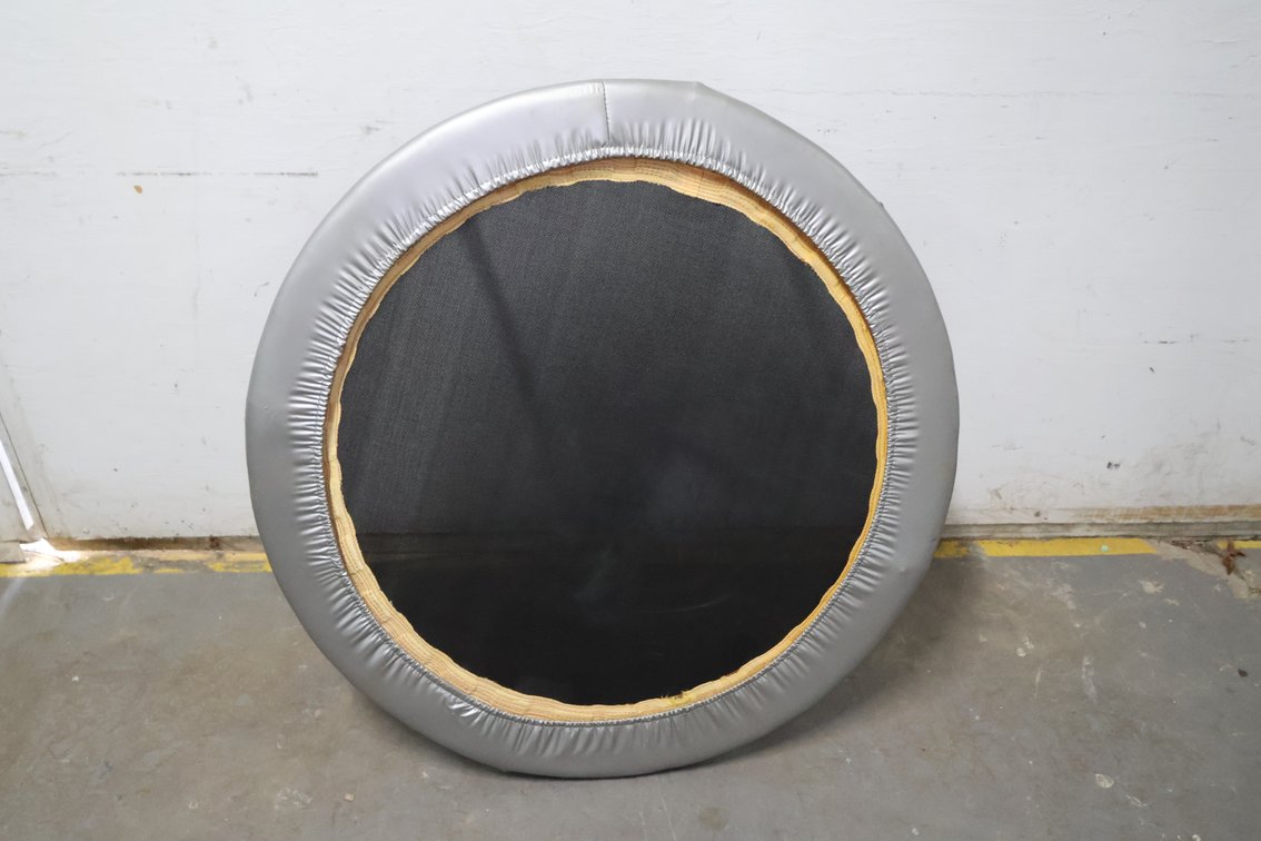 Trampoline