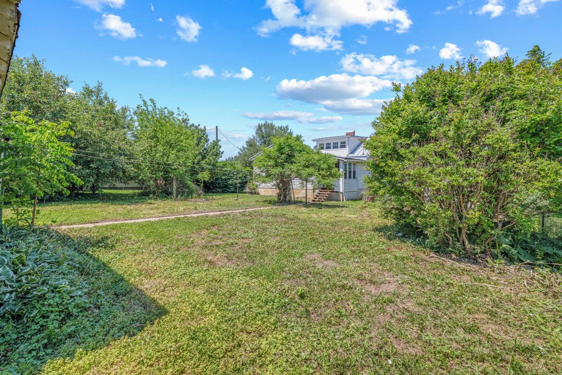 Image for 556 Sherwood Ave, Waynesboro