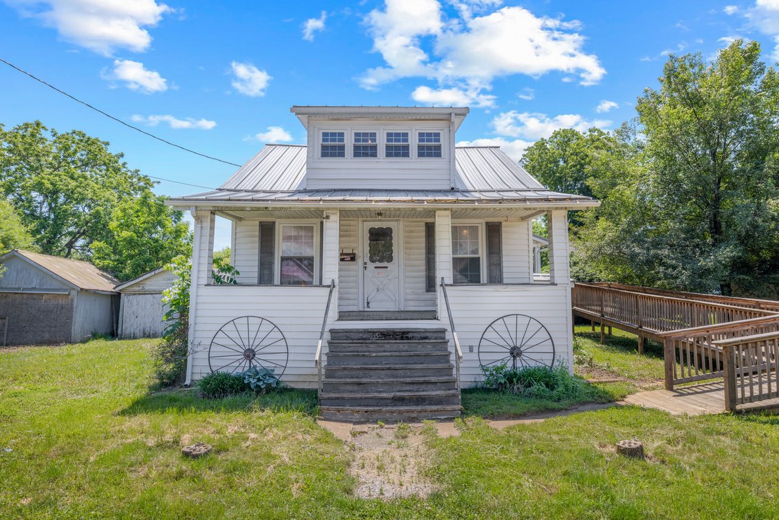 Image for 556 Sherwood Ave, Waynesboro