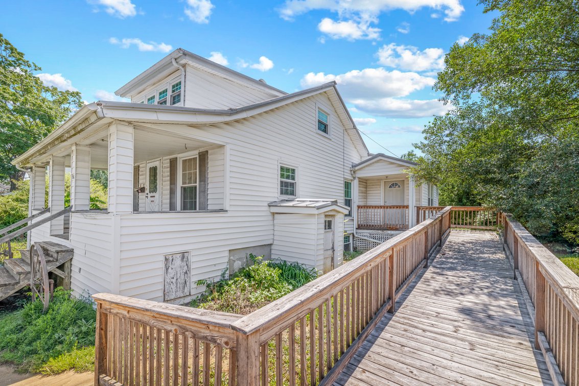 Image for 556 Sherwood Ave, Waynesboro
