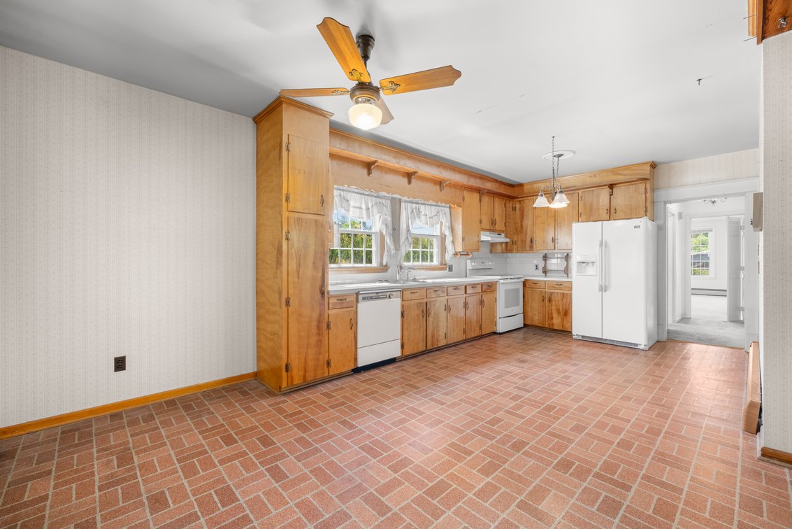 Image for 2250 Jefferson Highway Auction