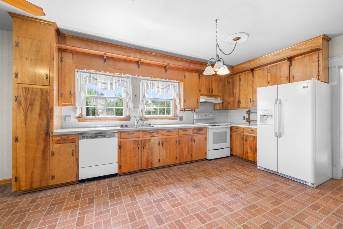 Image for 2250 Jefferson Highway Auction