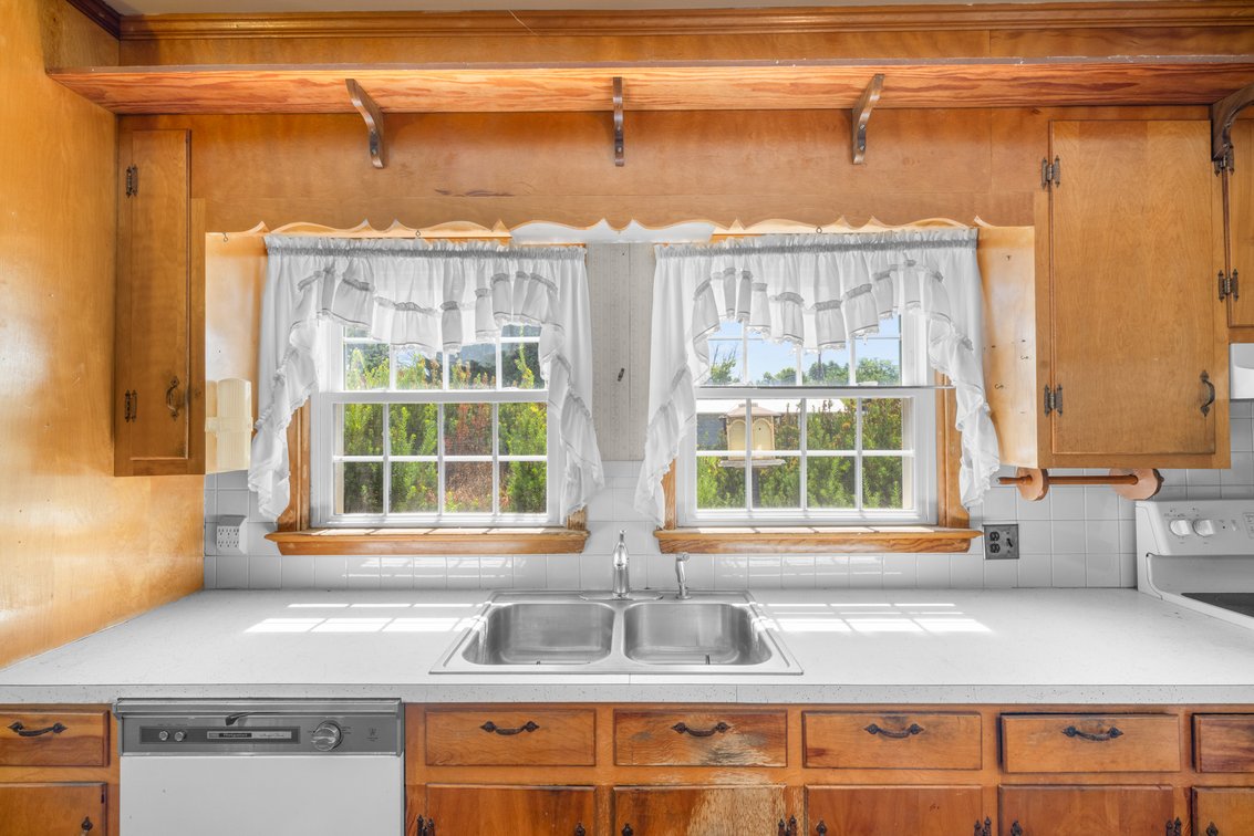 Image for 2250 Jefferson Highway Auction