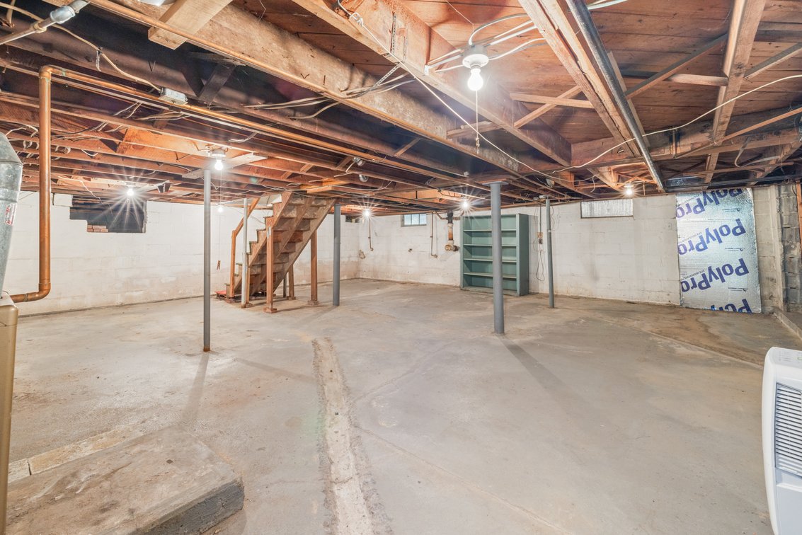Image for 2250 Jefferson Highway Auction