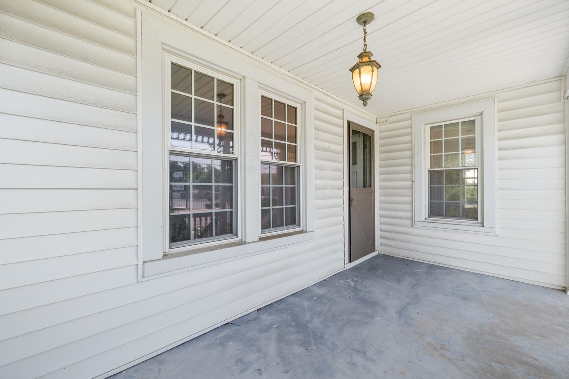 Image for 2250 Jefferson Highway Auction