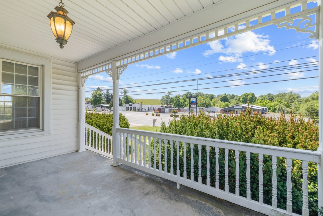 Image for 2250 Jefferson Highway Auction