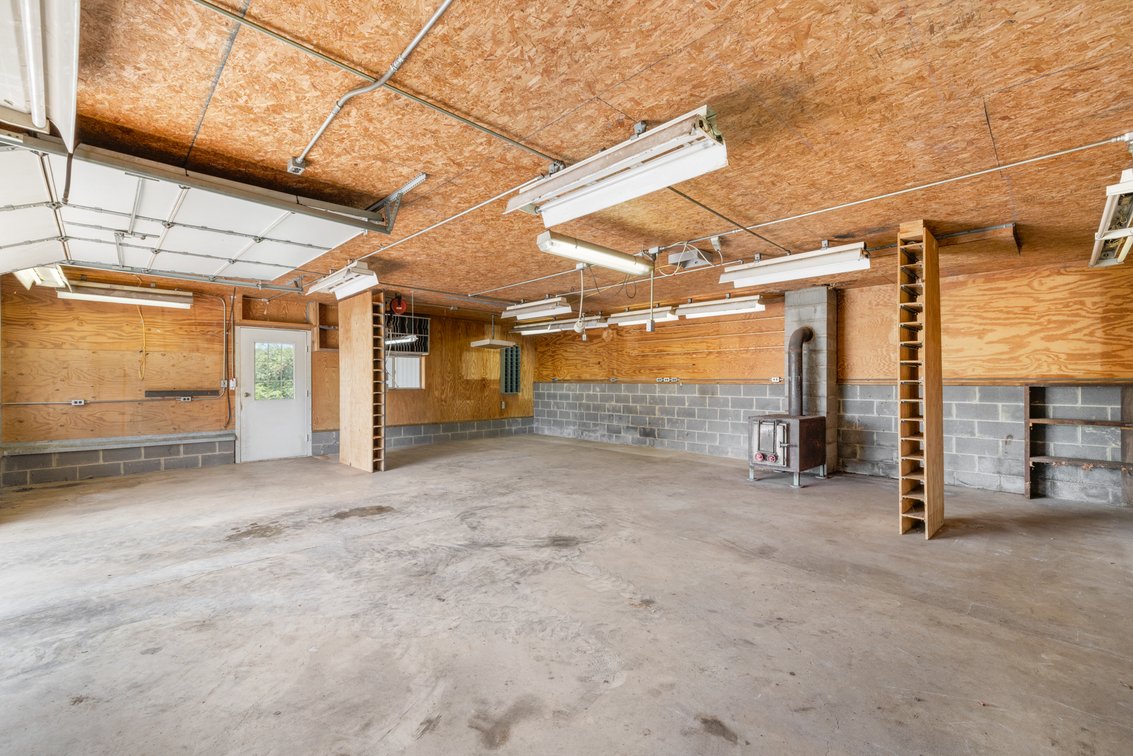 Image for 2250 Jefferson Highway Auction