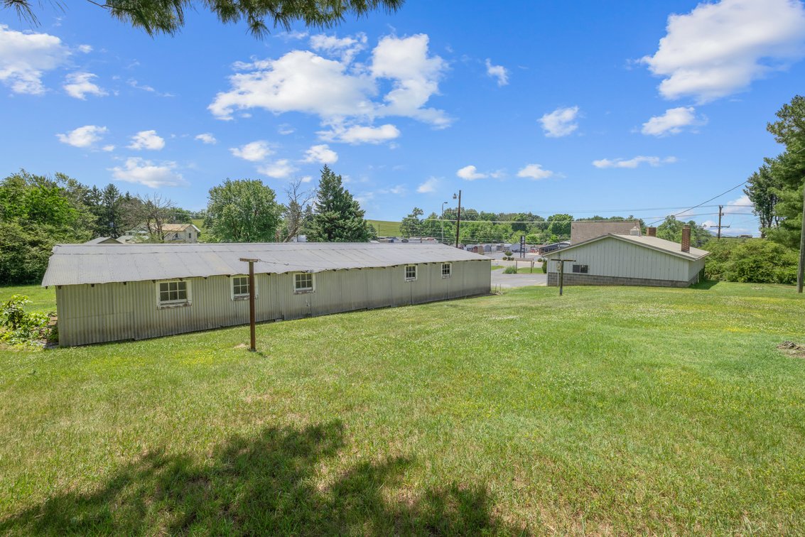 Image for 2250 Jefferson Highway Auction
