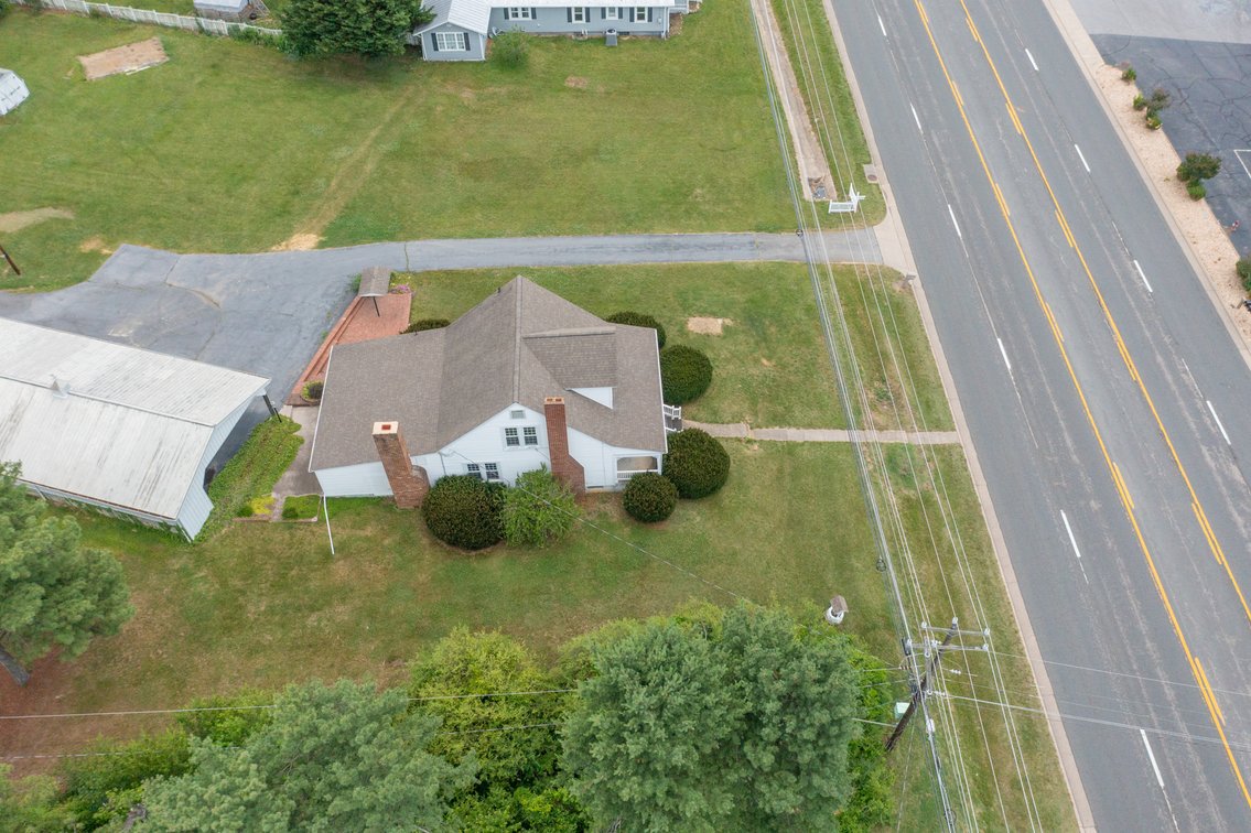Image for 2250 Jefferson Highway Auction