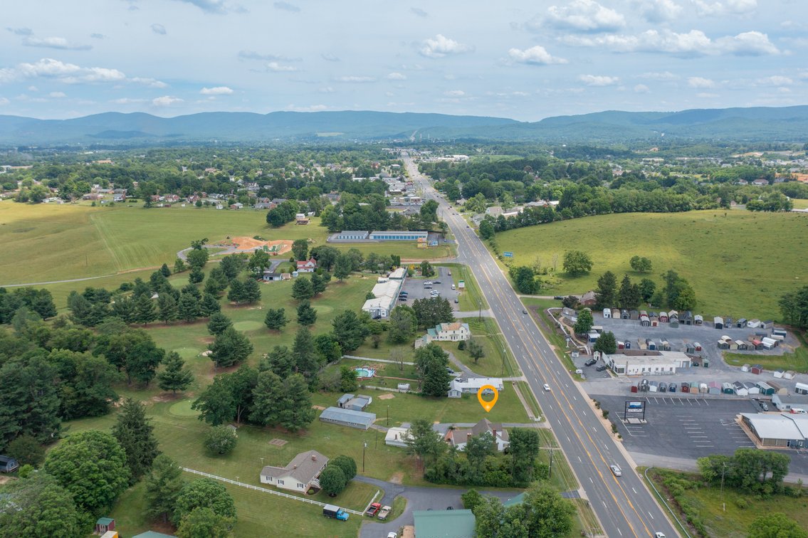Image for 2250 Jefferson Highway Auction