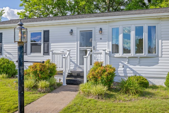 Image for 55 River View Dr, Verona