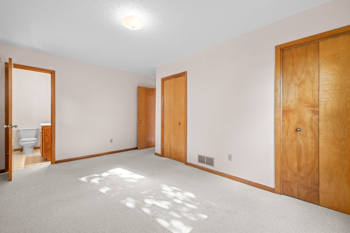Image for 55 River View Dr, Verona