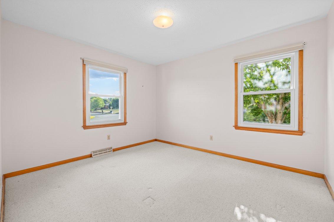 Image for 55 River View Dr, Verona