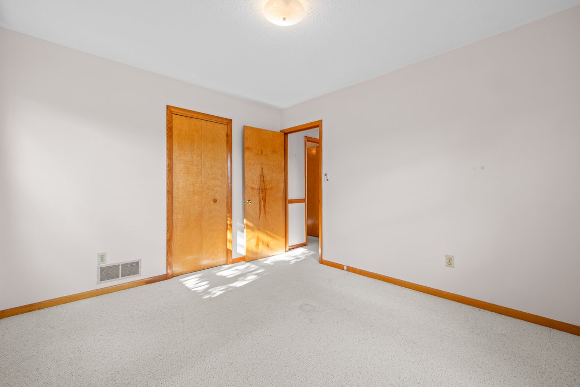 Image for 55 River View Dr, Verona