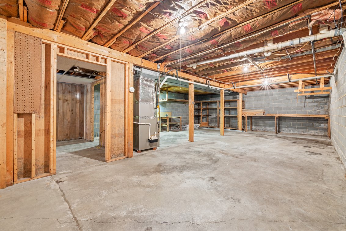 Image for 55 River View Dr, Verona