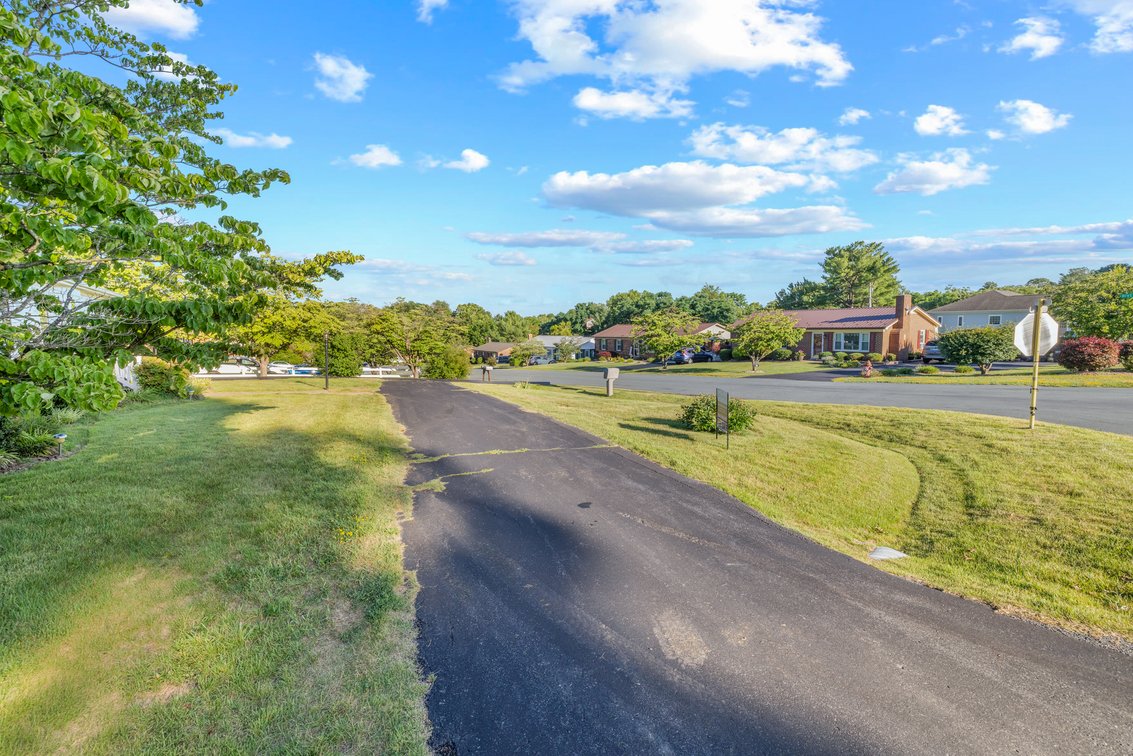 Image for 55 River View Dr, Verona
