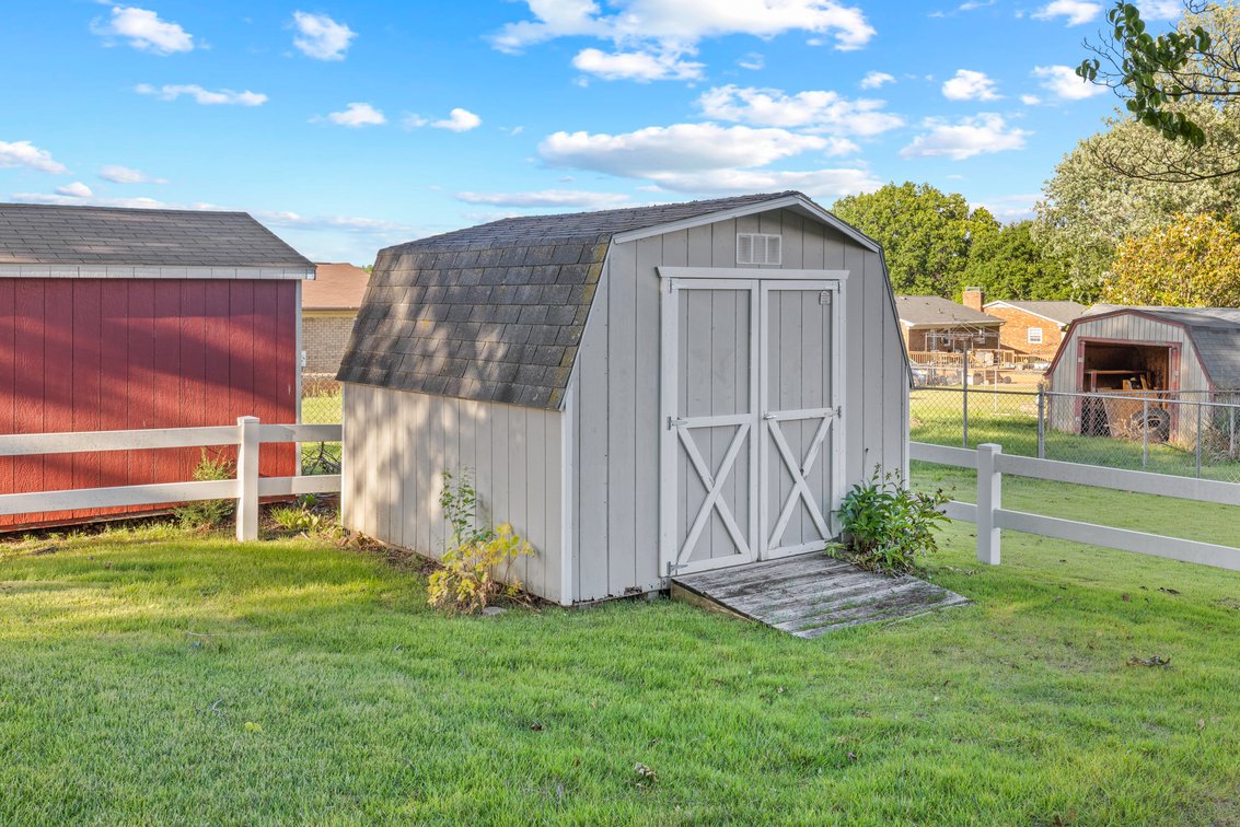 Image for 55 River View Dr, Verona